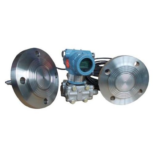 双法兰液位变送器